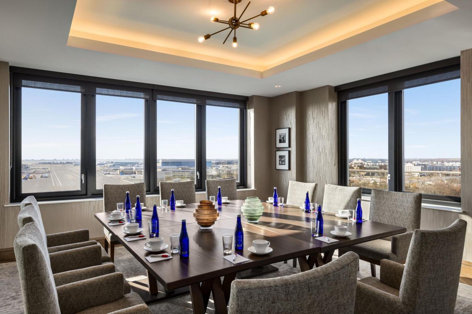 Marriott New York Jfk Airport 호텔 외부 사진