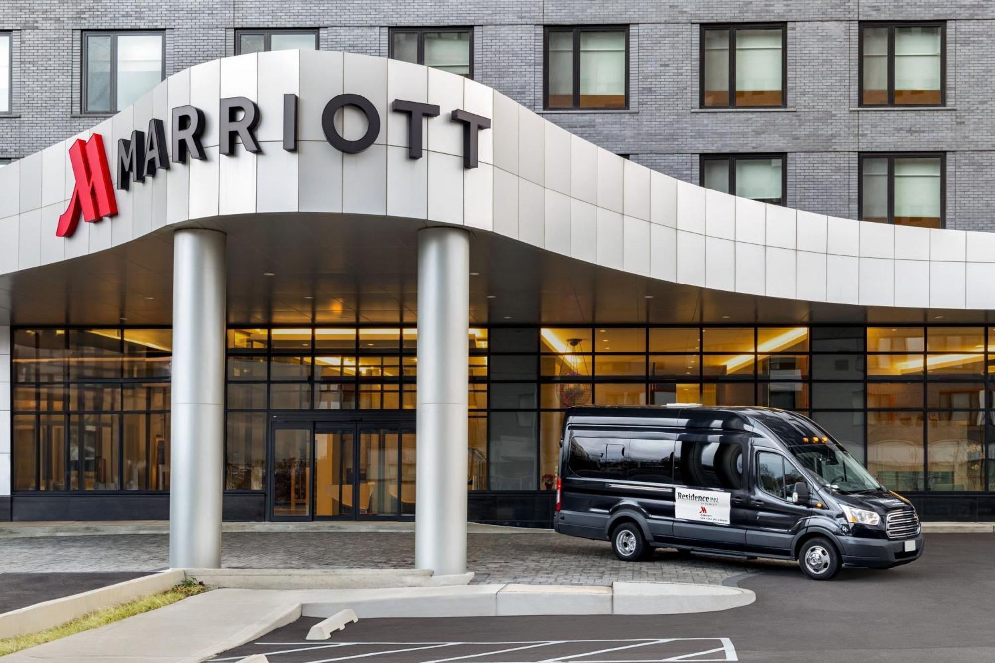 Marriott New York Jfk Airport 호텔 외부 사진